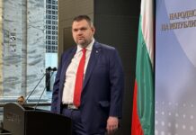 Пеевски: Президентът да подпише веднага указ, за да не седи България без външен министър