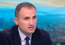 Проф. Оскар: Росен Желязков е доказан политик и професионалист, защо искат да го отстранят?