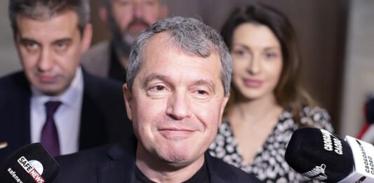 Йорданов: Ще внесем доклада за Асен Василев и митниците в прокуратурата