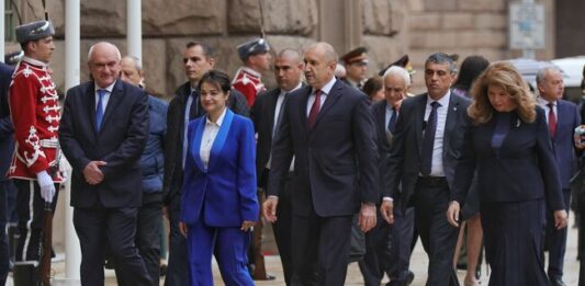 Повече отстъпки няма накъде да правим, каза премиерът Димитър Главчев за изборните резултати в РСМ и европейския ѝ път на развитие