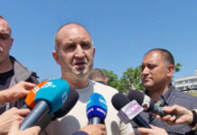 Радев: Неприемливо е продължаването на войната в Украйна