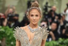 Прекали ли Дженифър Лопес: Феновете я упрекват, че е твърде слаба (СНИМКИ)