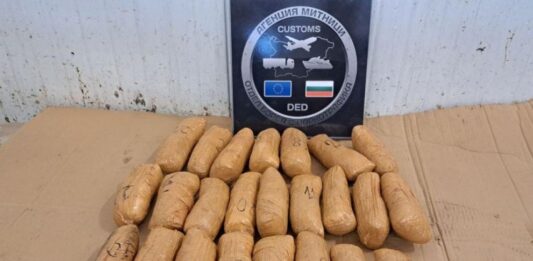Откриха хероин за над 1 милион лева на „Капитан Андреево“