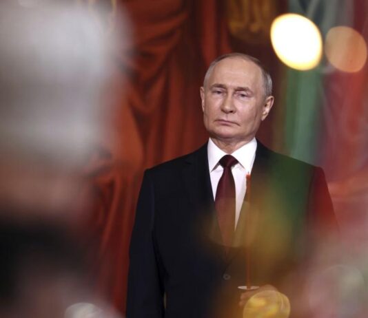 Путин встъпва в петия си президентски мандат