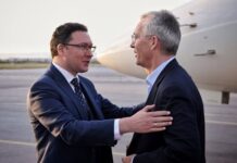 Генералният секретар на НАТО Йенс Столтенберг пристигна у нас, посрещна го Даниел Митов