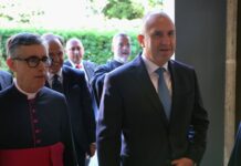 Румен Радев: С папа Франциск обсъдихме, че най-голямото предизвикателство в момента е да се спрат кръвопролитните войни в Украйна и в ивицата Газа