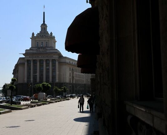 Новоизбраното 50-о Народно събрание се събира на първото си заседание