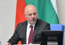 Росен Желязков официално се отказа от мястото си в европарламента