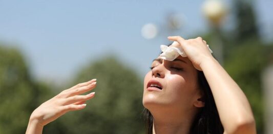 Какво причиняват екстремните горещини на тялото ни