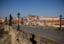 В Чехия избират евродепутати