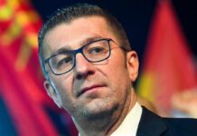 Мицкоски скандално към Борисов и Радев: Вашите послания са от Средновековието! Няма да коленичим!