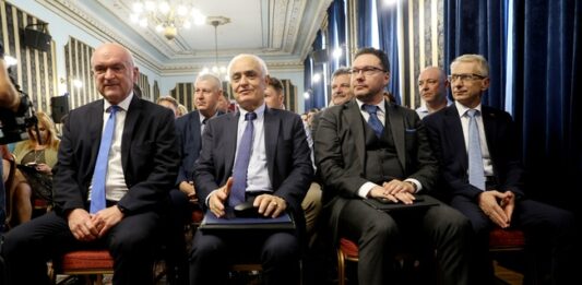 Премиерът Главчев: Прогресивно увеличаваме разходите за отбрана