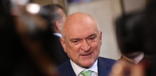 Служебният премиер Главчев: Нищо непознато не се случи в пленарна зала
