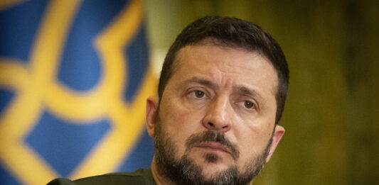 Зеленски заяви, че уважава „трудното, но силно решение“ на Байдън да се оттегли от предизборната надпревара