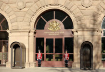 Президентът Румен Радев ще връчи днес третия мандат за съставяне на правителство на ИТН