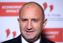 Държавният глава: Еволюцията на Конституцията се задвижва от неотклонното ѝ прилагане, а не от конюнктурните ѝ изменения