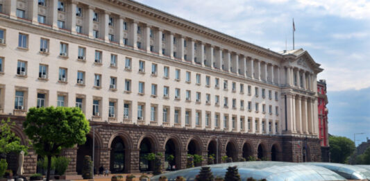 Кабинетът приема структурни промени в здравеопазването