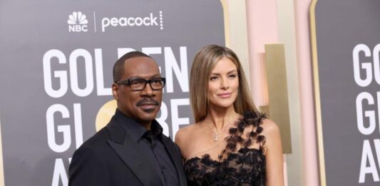 Eди Мърфи се ожени за дългокрака блондинка