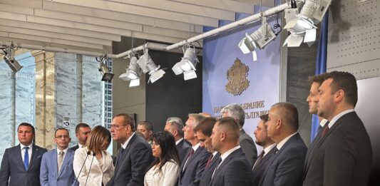 Чакъров поиска бързо връчване на мандата и разговори за кабинет