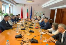 Широк ляв фронт се създава в навечерието на Бузлуджа