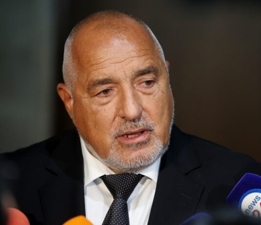 Борисов от Пловдив: Парите ви седят в Брюксел, Харвард ви управлява