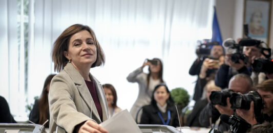 На референдума за европейските аспирации на Молдова 50 процента са гласували с „да“, показват нови данни от преброяването на бюлетините