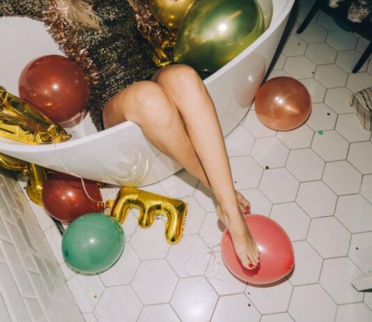 Как бързо да се възстановим на сутринта след лудо парти