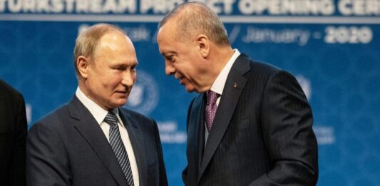 Путин и Ердоган ще обсъдят в Казан проект за газов хъб на турска територия