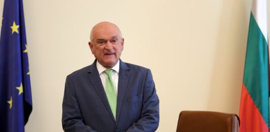 В Брюксел премиерът Димитър Главчев ще участва в Срещата на върха между ЕС и Съвета за сътрудничество в Персийския залив