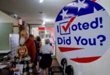 Близо 13 млн. избиратели вече са дали гласа си на президентския вот в САЩ