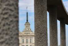 В полунощ приключва кампанията за предсрочните парламентарни избори на 27 октомври