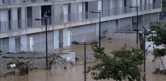 Най-малко 51 загинали при наводнения в испанската област Валенсия