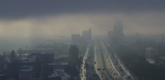 Между два и четири пъти по-мръсен въздух дишаме в София