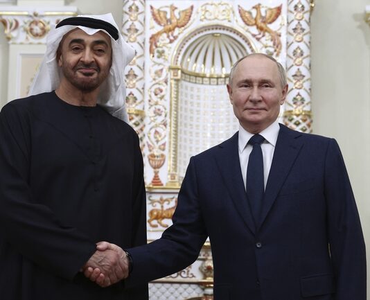 Путин заяви, че отношенията между Русия и ОАЕ се равняват на стратегическо партньорство