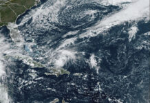 Ураганът „Оскар“ връхлетя Източна Куба