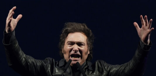 Аржентина заменя националната си агенция за приходите с друг орган и закрива над 3000 работни места