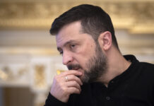 Зеленски изслуша доклад на главнокомандващия Сирски за положението по фронтовете в Украйна