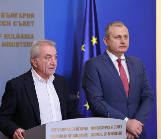 Служебният кабинет гарантира прозрачността на вота чрез надграждане на видеонаблюдението