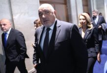 ГЕРБ-СДС започва утре разговори за съвместни политически действия в Народното събрание, Борисов ще води преговорния екип