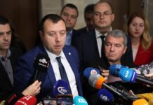 „Има такъв народ“ и „Възраждане“ също внасят конституционна жалба за съставянето на служебните правителства