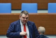 Делян Пеевски изрази пълна подкрепа за служителите в МВР и МО и за увеличение на заплатите им от 1 януари 2025 г.