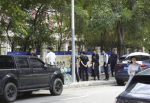 Най-малко 35 убити при атака с врязване на автомобил в хора в Китай