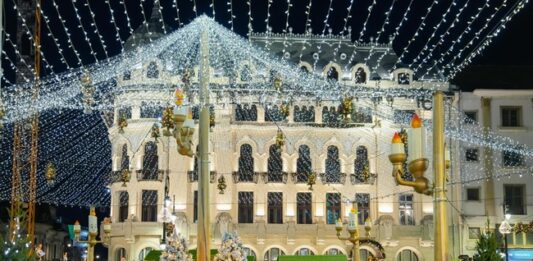 Два милиона лампички и най-високото виенско колело в Румъния ще са част от изненадите на Коледния базар в Крайова