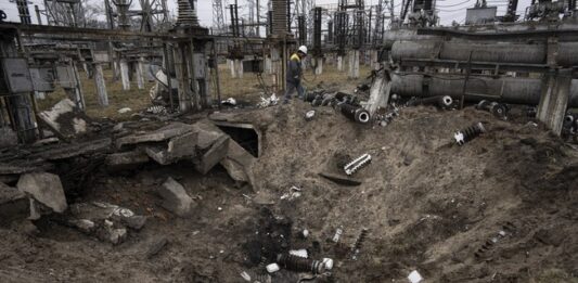 Русия атакува енергийни обекти в цяла Украйна, съобщи Киев