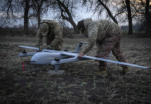 Русия заплашва да отговори твърдо на украински ракетни удари