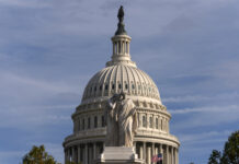 Републиканците на Тръмп ще контролират Сената; напредват и в Камарата на представителите