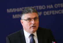 Посланикът ни във Вашингтон е загубил доверието на САЩ