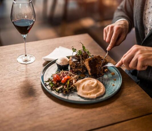 Какво да правите след вечеря, за да имате стройна фигура