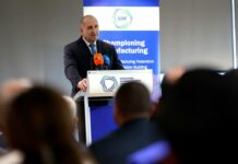 Радев от Синграпур: Инвестирането в хората, образованието, иновациите и технологиите е ключът към успеха в бъдеще