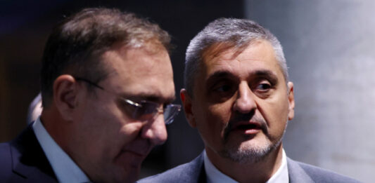 БСП кани на разговори ПП-ДБ, „Възраждане“, АПС, ИТН и МЕЧ за търсене на надпартийно мнозинство за председател на НС